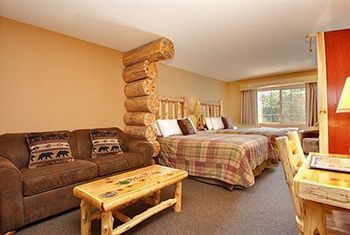 Whitefish Lodge And Suites Cross Lake Luaran gambar